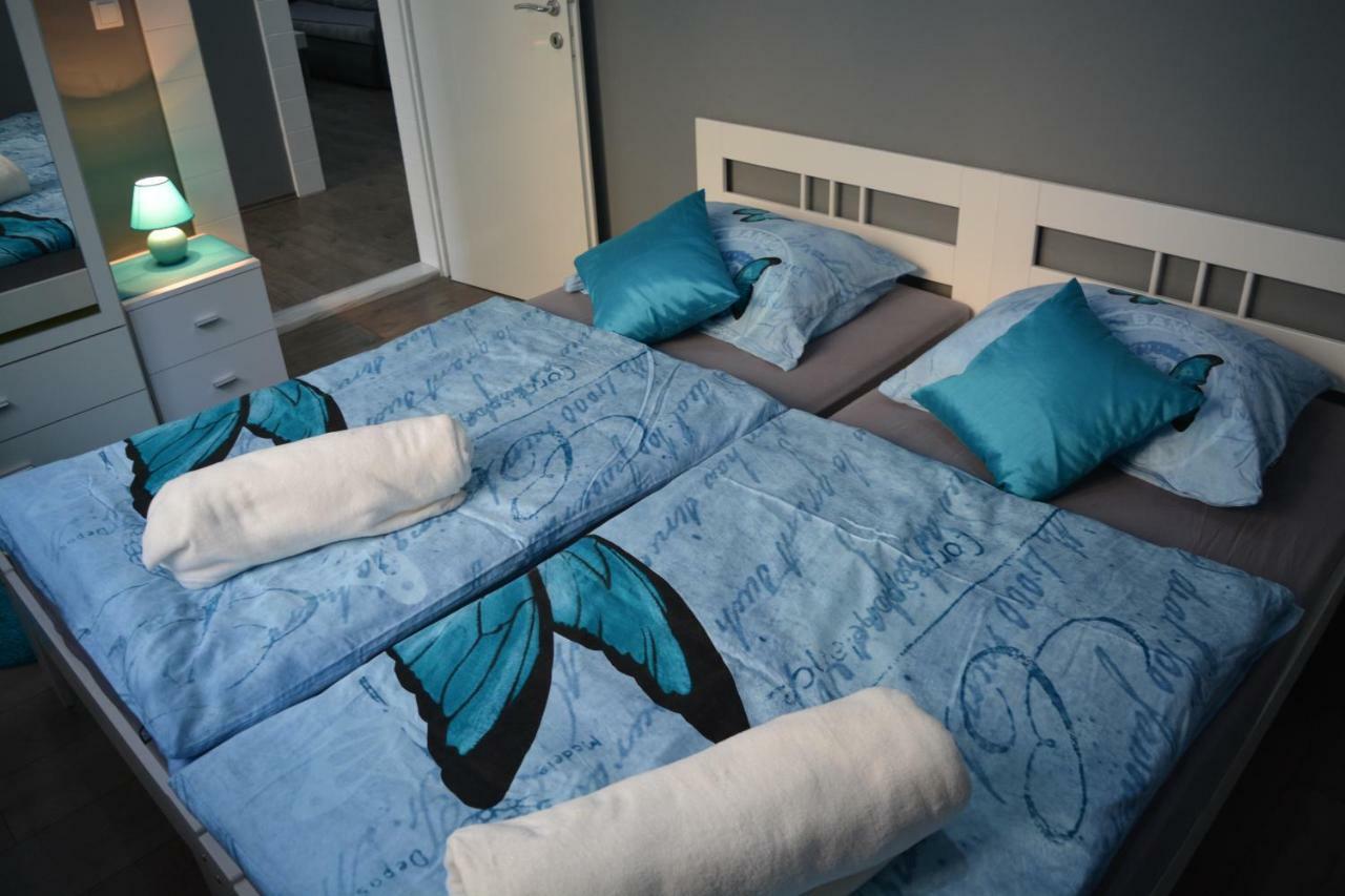 Apartment D & N Каштела Экстерьер фото